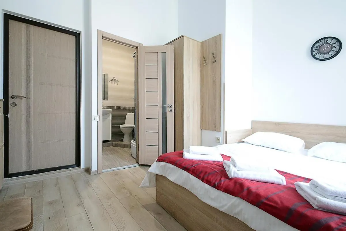 Buk Apartments On Doroshenka 29 Lviv